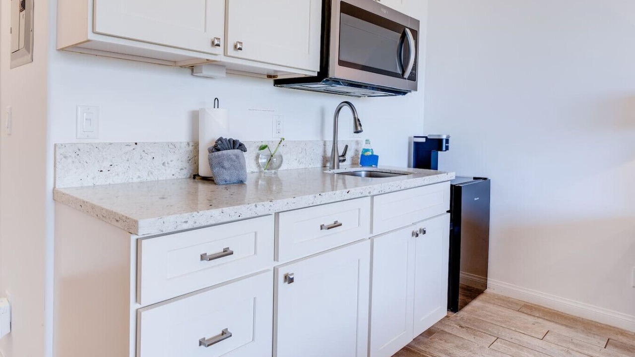 Photo of Kitchen in Wailuku
