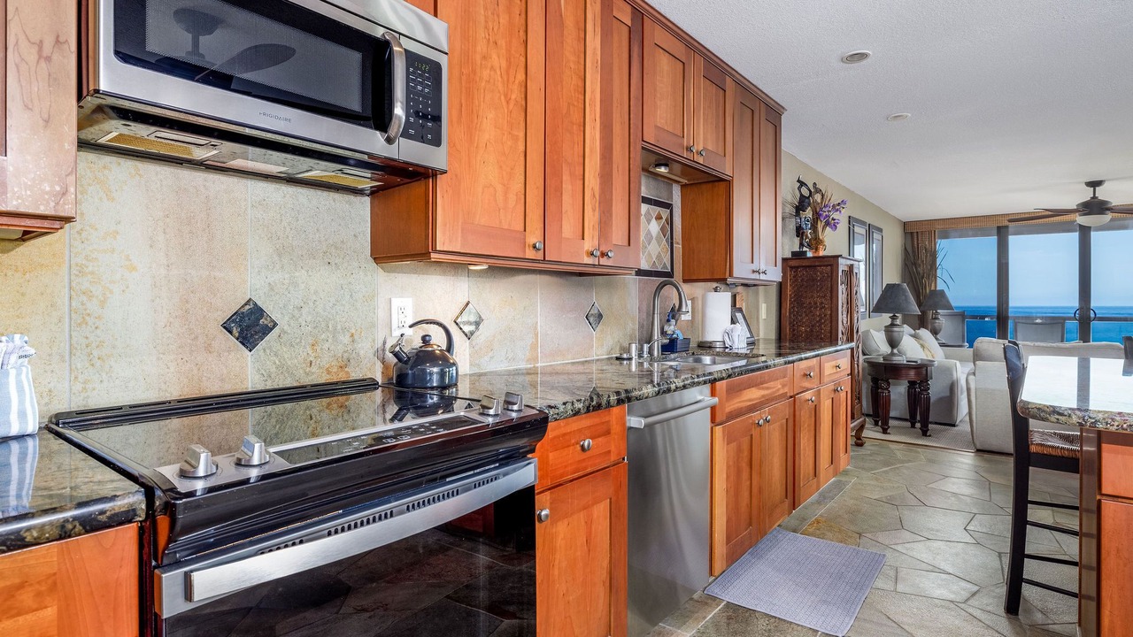 Photo of Kitchen in Kahaluu Bay
