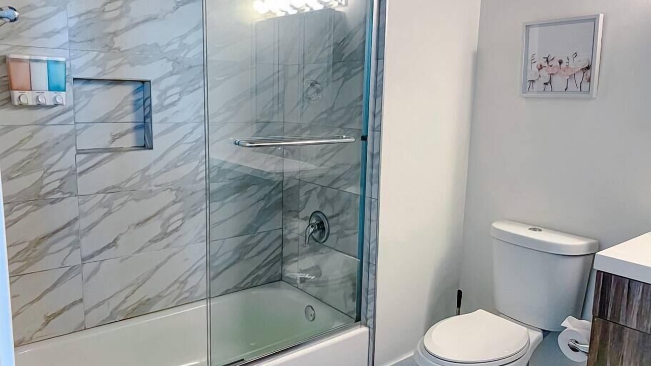 Photo of Bathroom in Near South Side