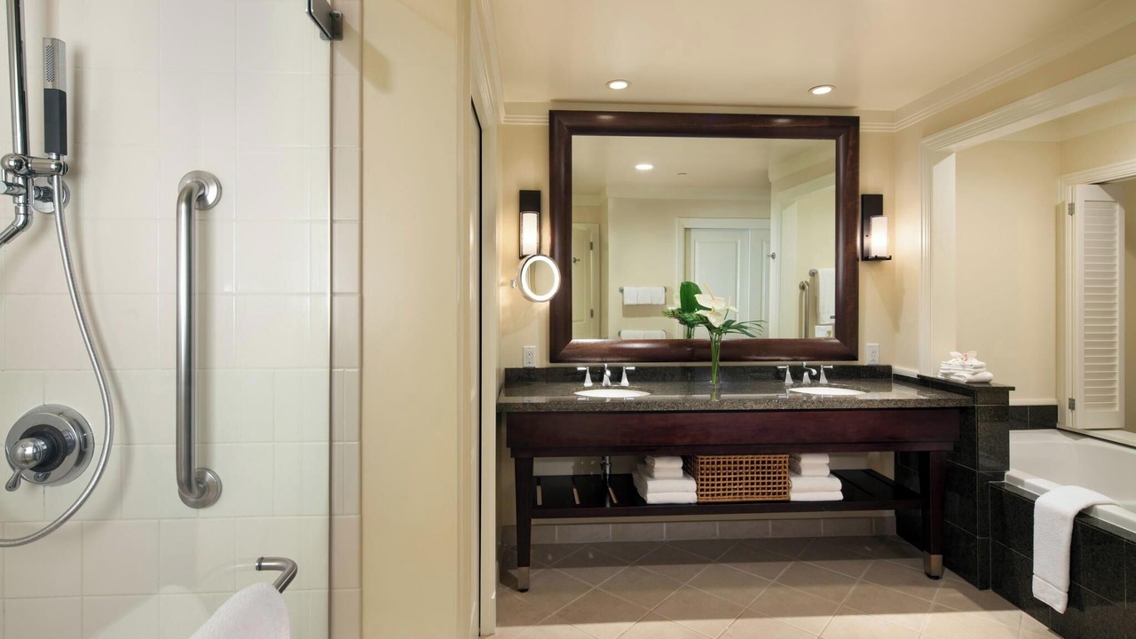 Photo of Bathroom in Kaanapali