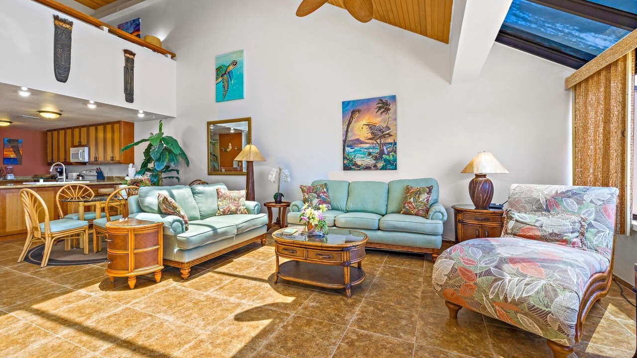 Photo of Livingroom in Kahana