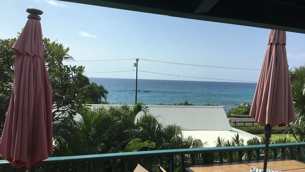 Photo of Others in Kahaluu Bay