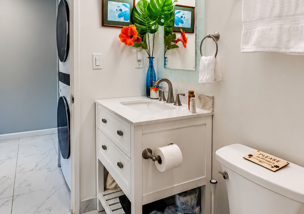 Photo of Bathroom in Kahuku