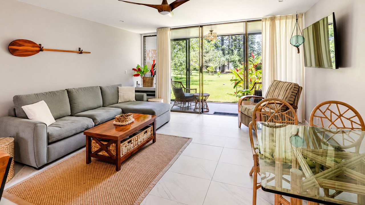 Photo of Livingroom in Kahuku