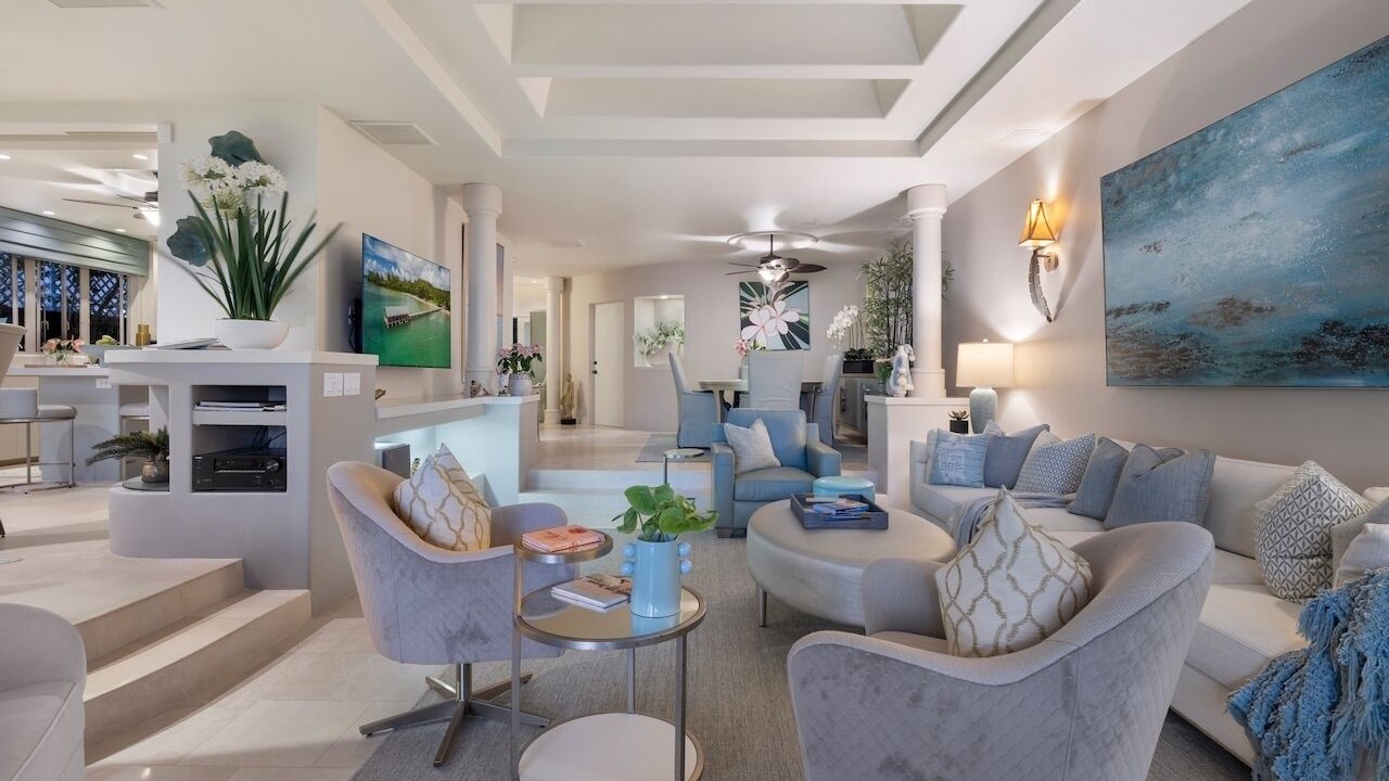 Photo of Livingroom in Diamond Head - Kapahulu - St. Louis