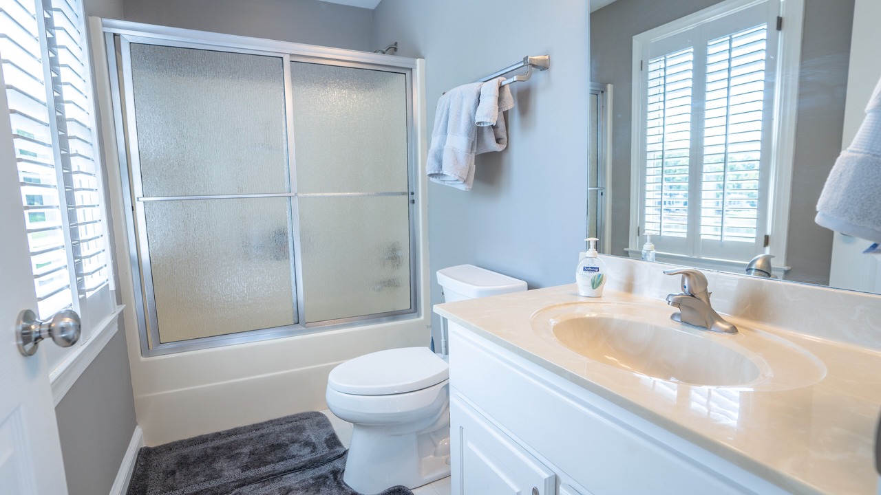 Photo of Bathroom in Eatonton