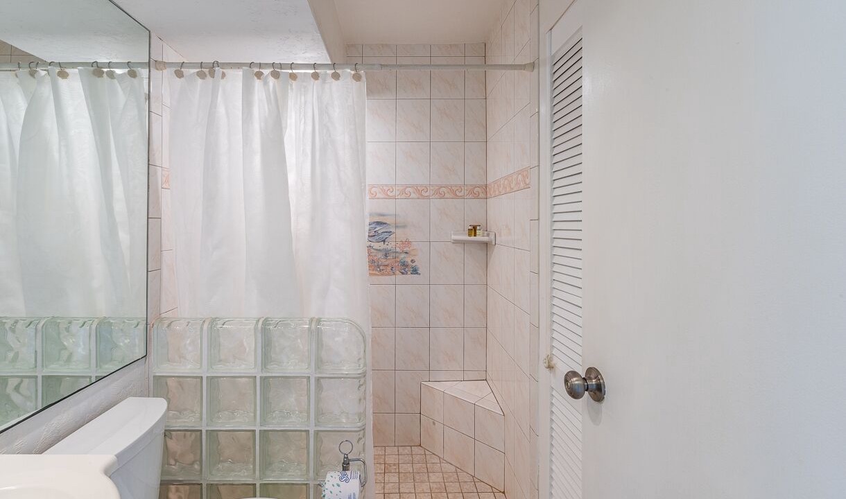 Photo of Bathroom in Honokowai