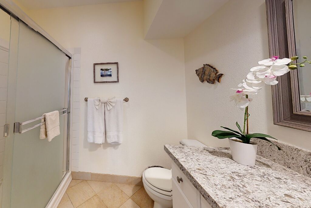 Photo of Bathroom in Wailua