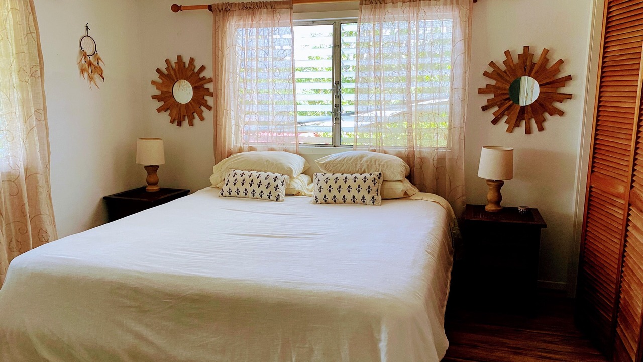 Photo of Bedroom in Keaau