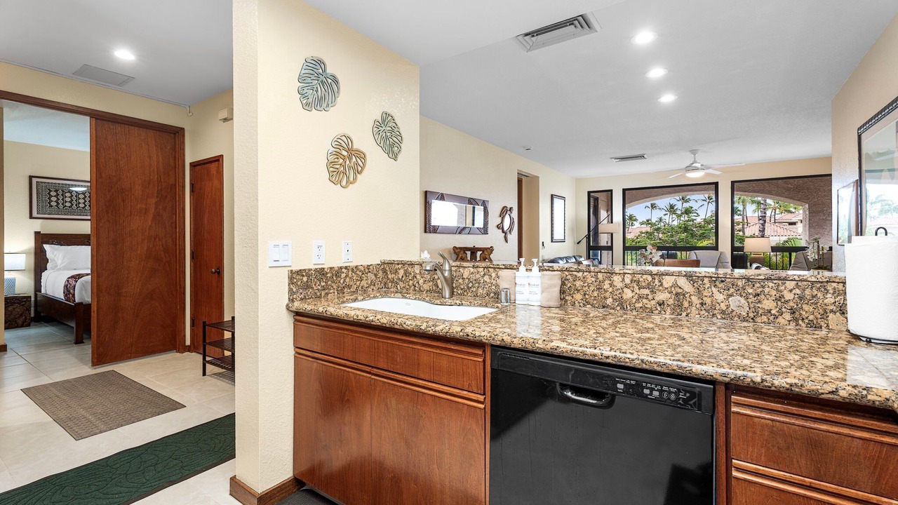 Photo of Kitchen in Waikoloa