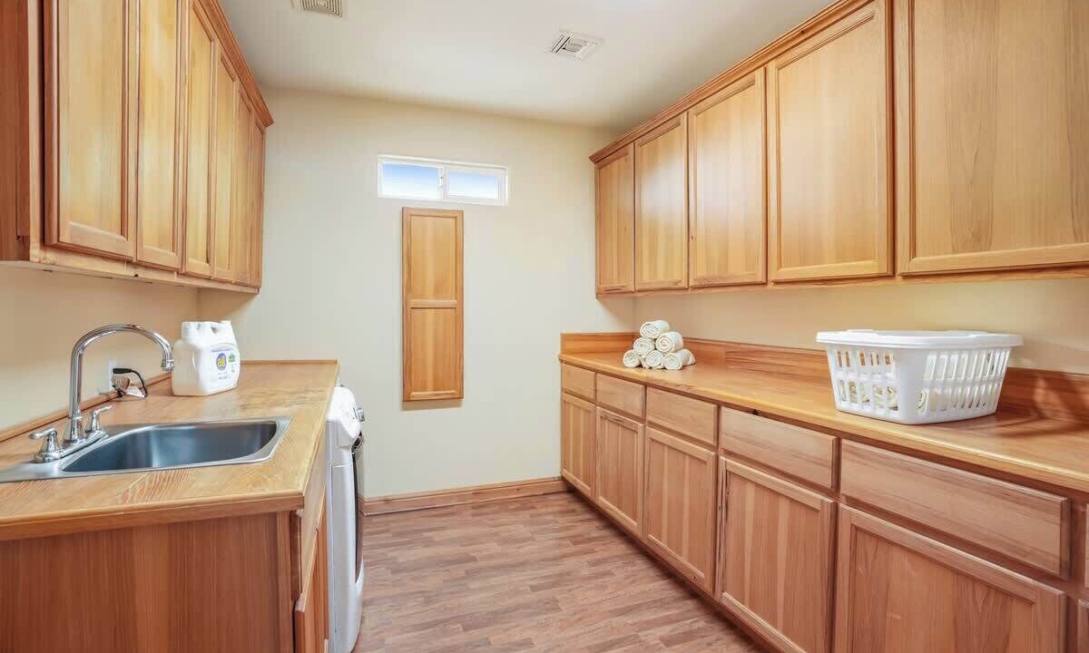 Photo of Bedroom in Poipu