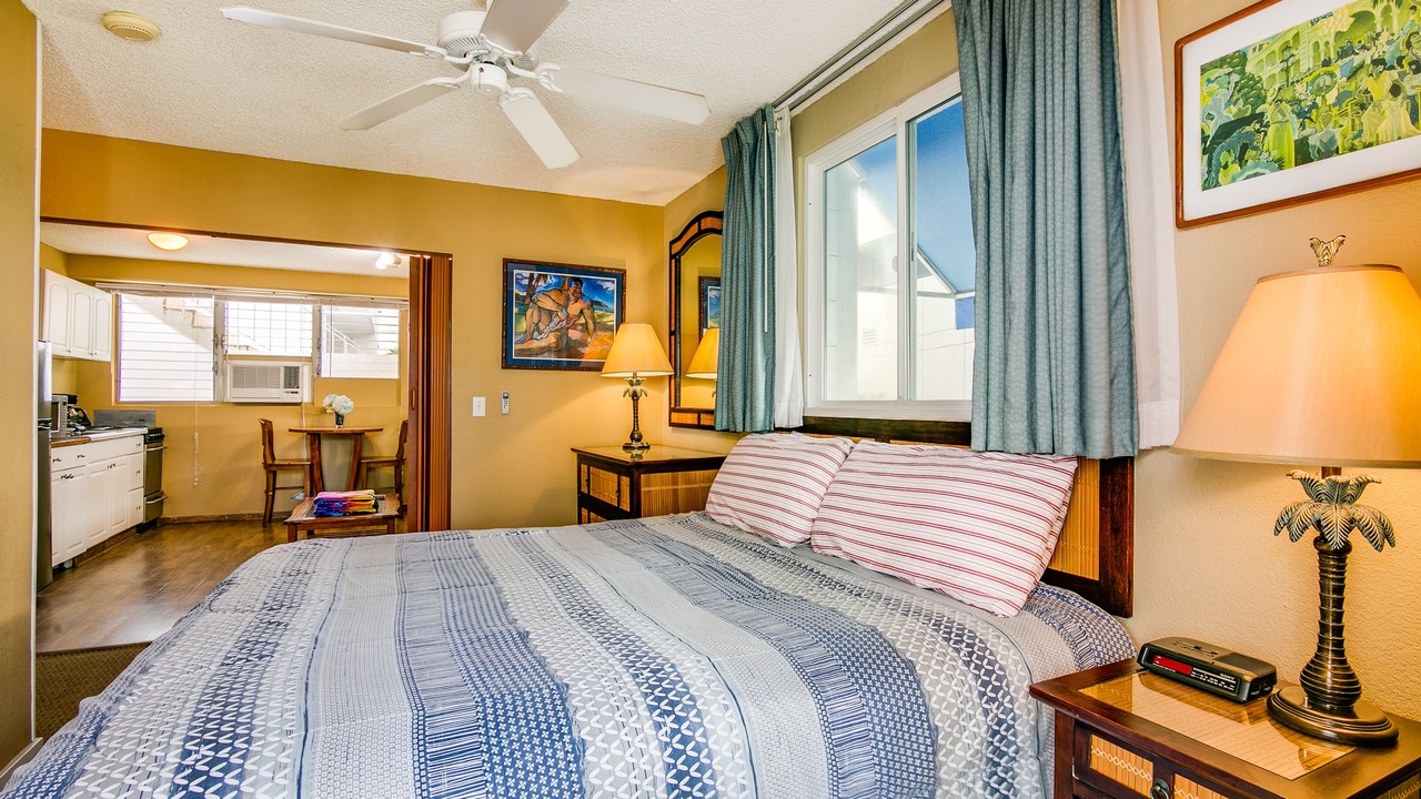 Photo of Bedroom in Waikiki