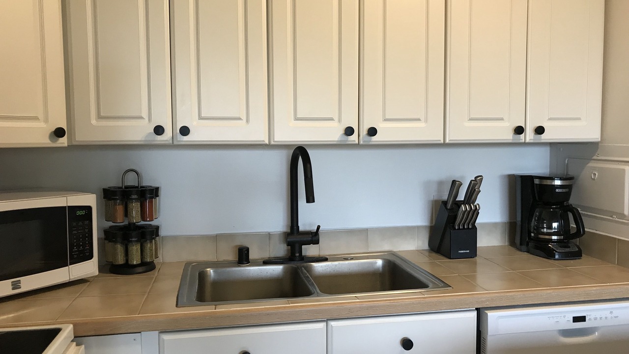 Photo of Kitchen in Kahuku