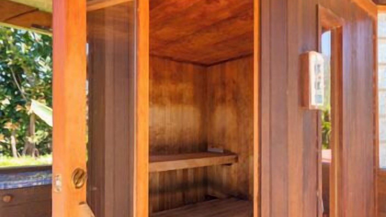 Photo of Others in Pauwela