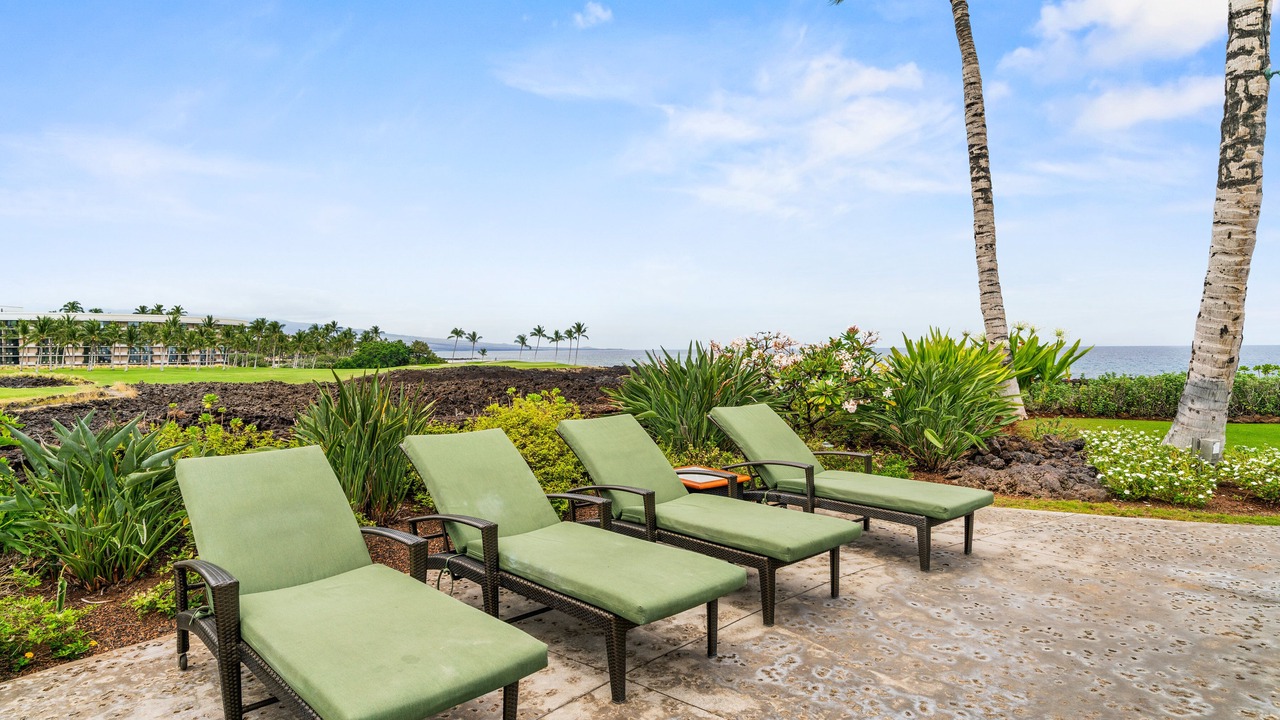 Photo of Patio Balcony in Waikoloa
