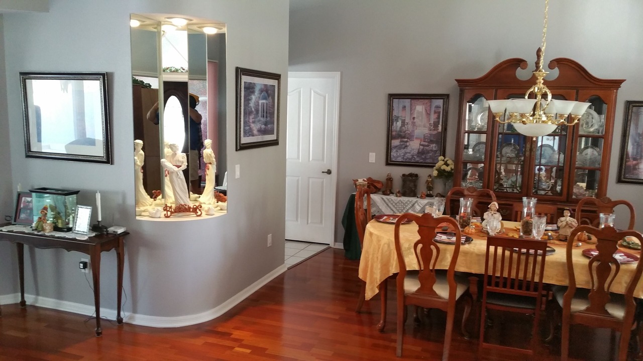 Photo of Bedroom in Grand Oaks