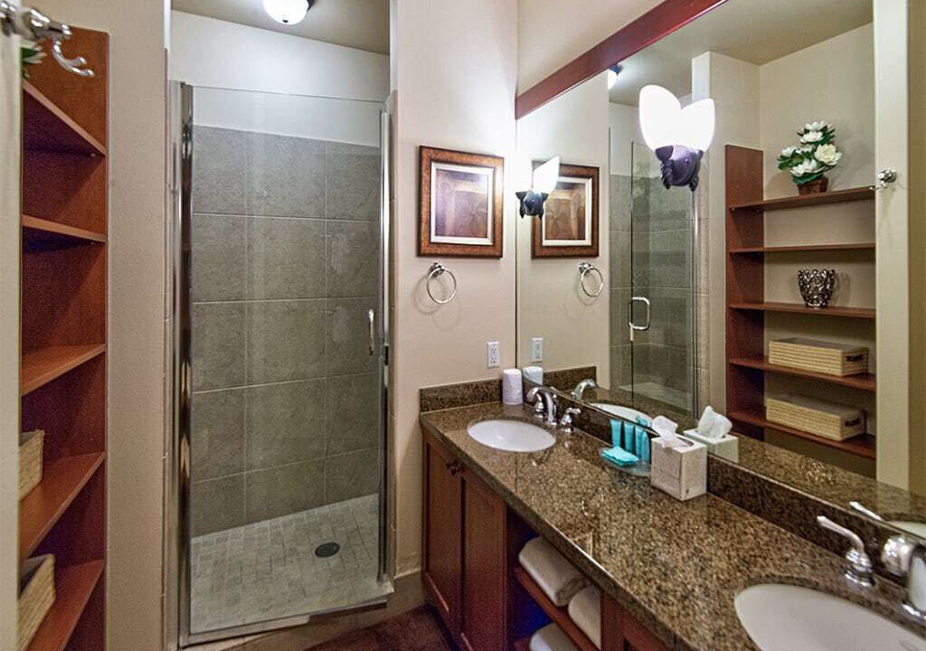 Photo of Bathroom in Waikoloa