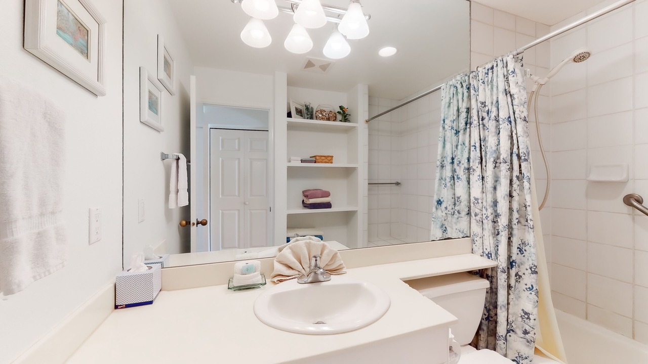 Photo of Bathroom in Kihei