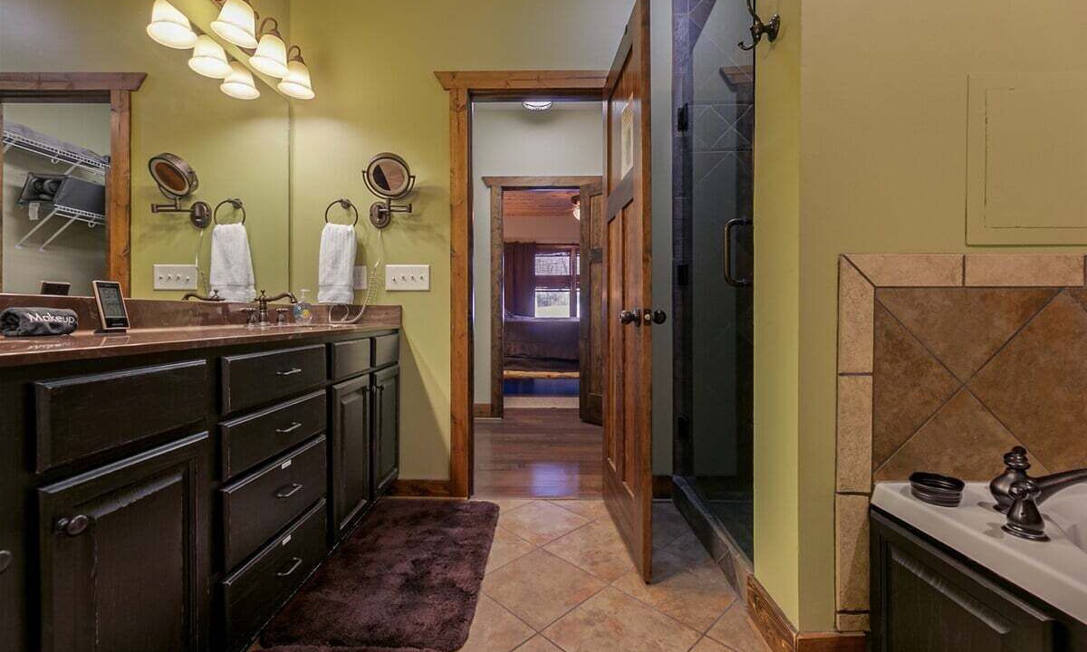 Photo of Bathroom in Sautee Nacoochee