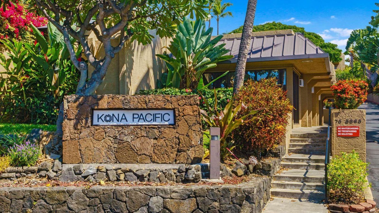 Photo of Outdoor in Historic Kailua Village