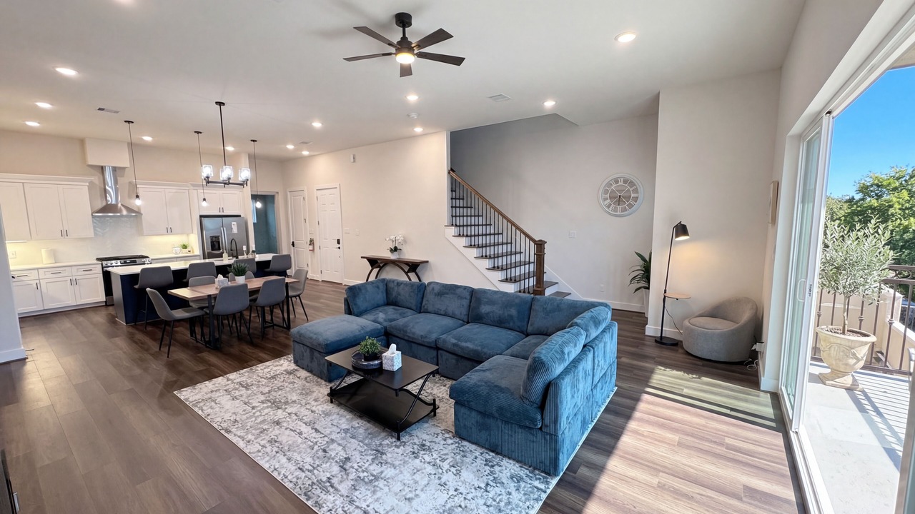 Photo of Livingroom in El Lago