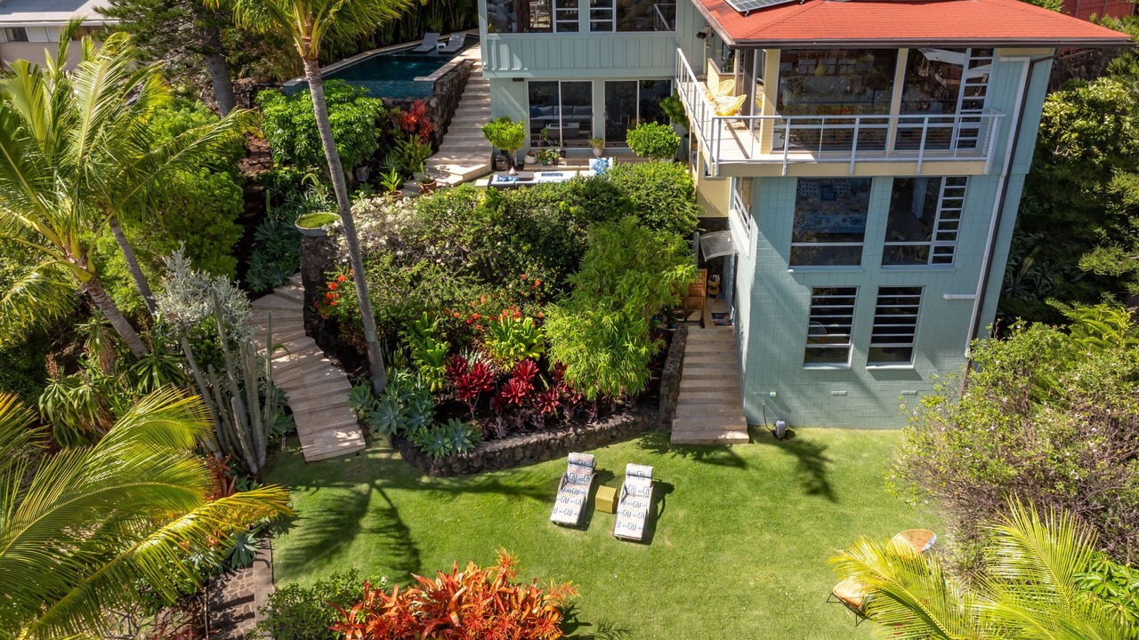 Photo of Outdoor in Waialae Iki Ridge