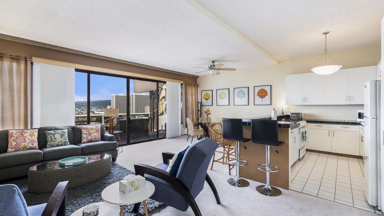 Photo of Livingroom in Downtown Honolulu
