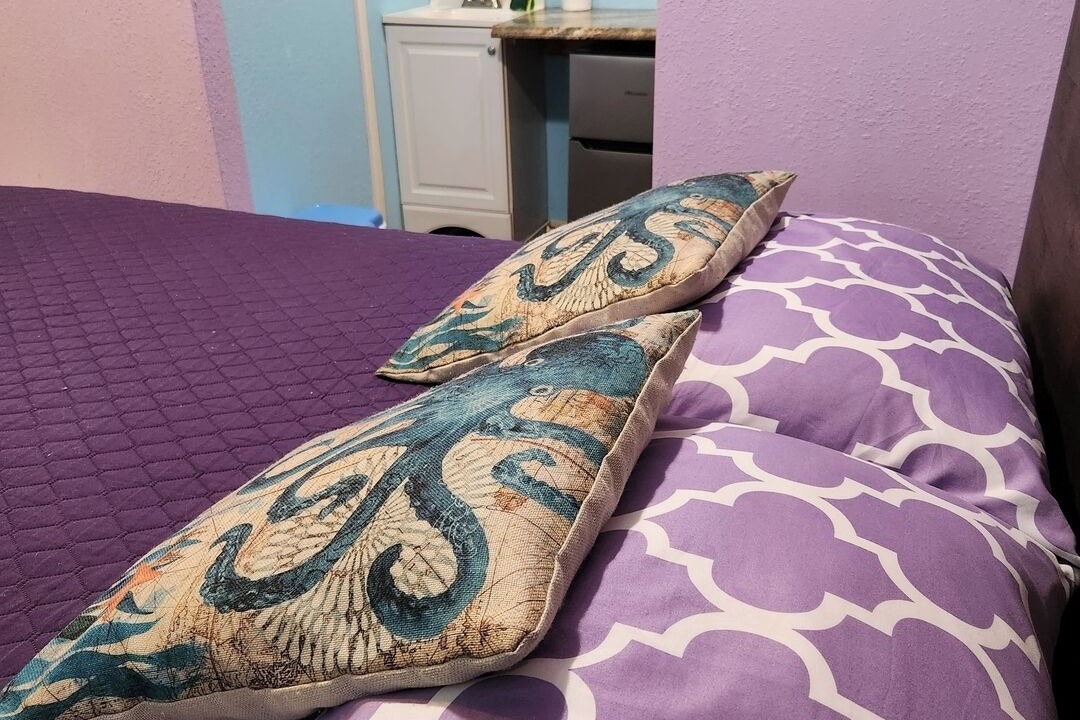 Photo of Bedroom in Wailuku