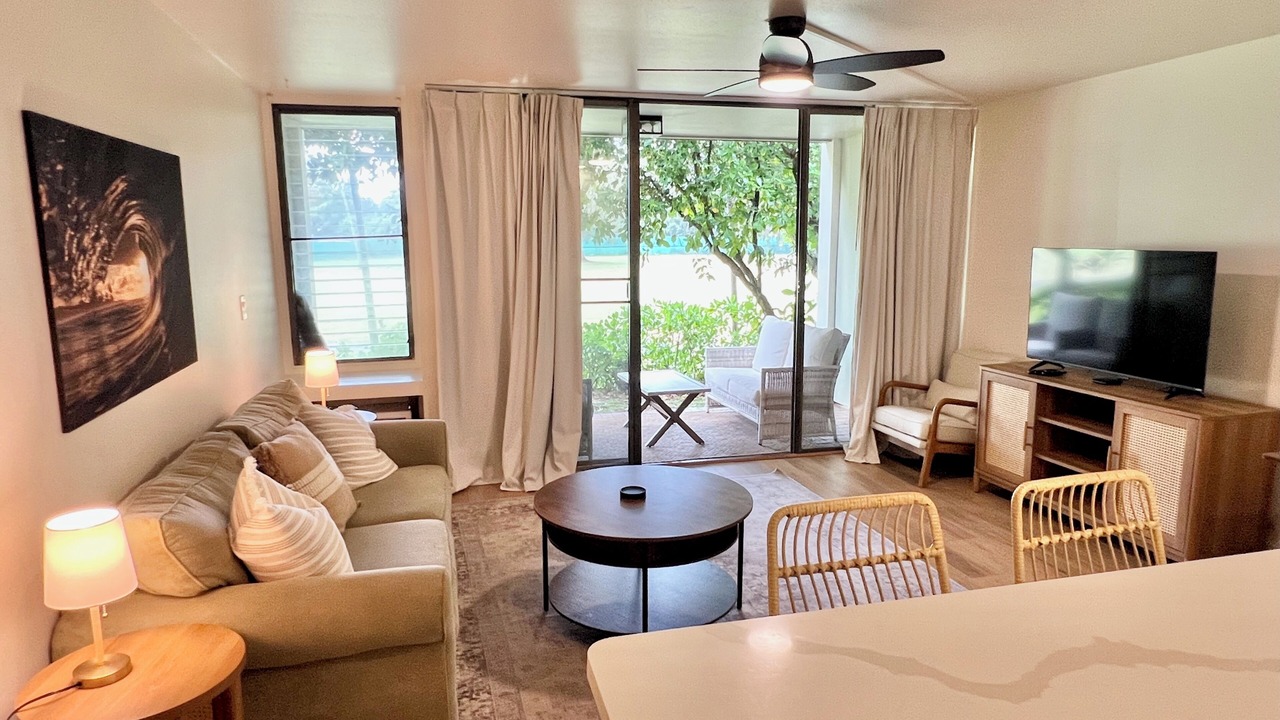 Photo of Livingroom in Kahuku