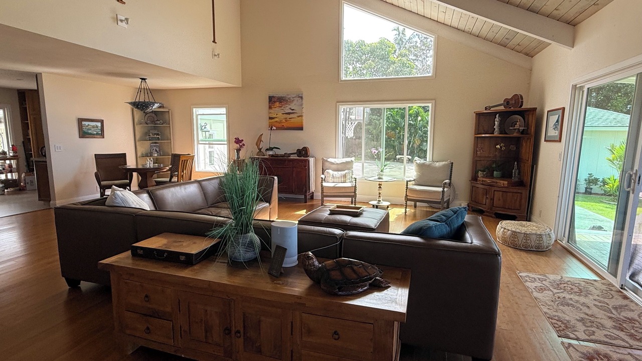 Photo of Livingroom in Kalaoa