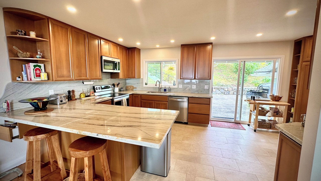 Photo of Kitchen in Kalaoa