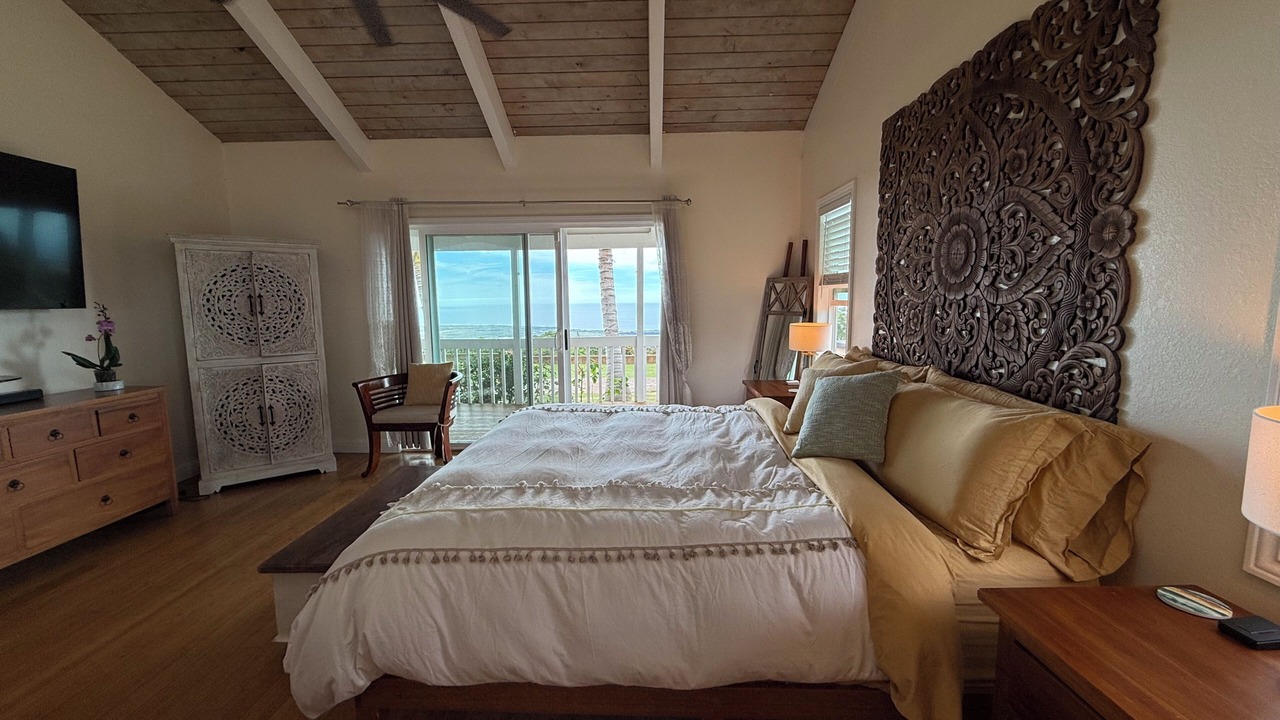 Photo of Bedroom in Kalaoa