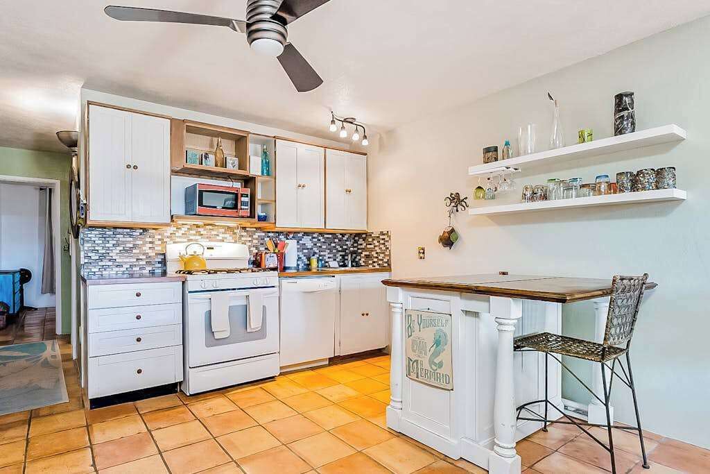 Photo of Kitchen in Ualapue
