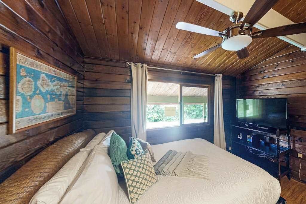 Photo of Bedroom in Volcano