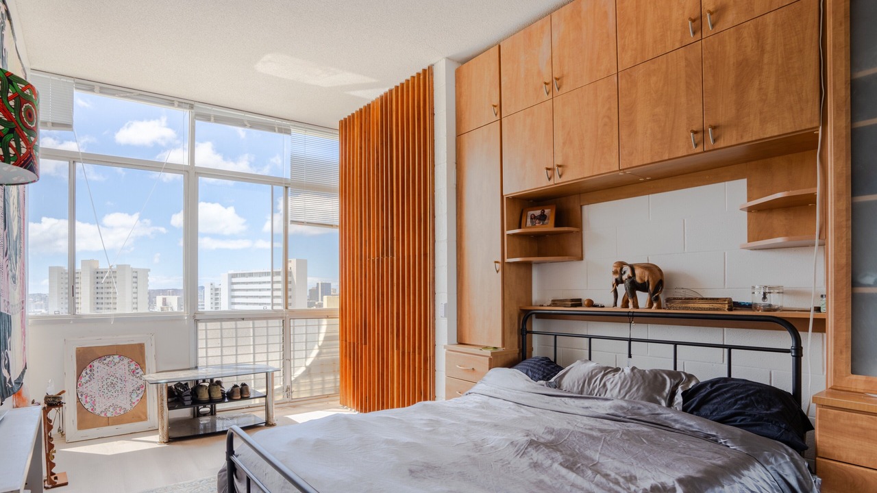 Photo of Bedroom in Tantalus
