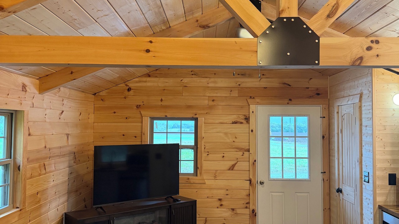 Photo of Livingroom in Huntsville