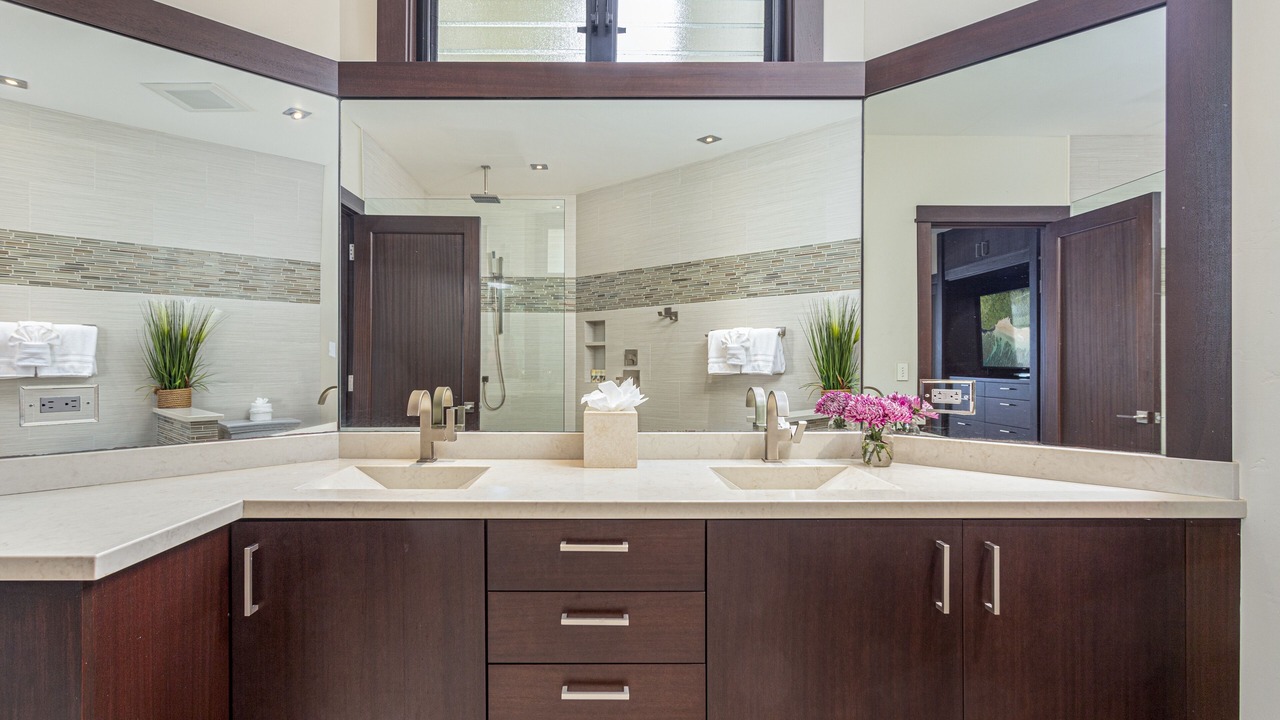 Photo of Bathroom in Princeville