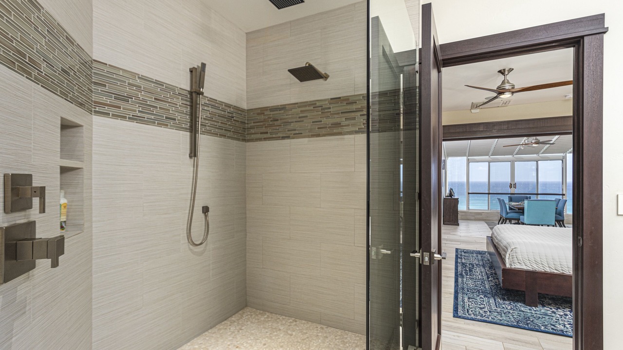 Photo of Bathroom in Princeville