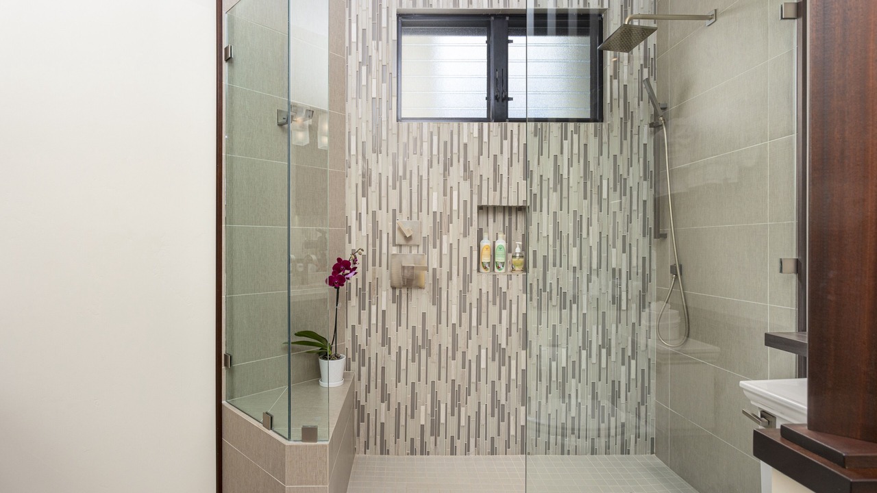 Photo of Bathroom in Princeville