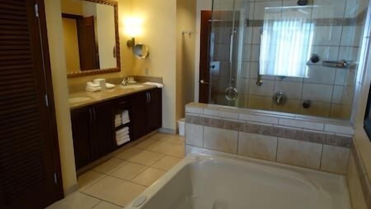Photo of Bathroom in Kaanapali
