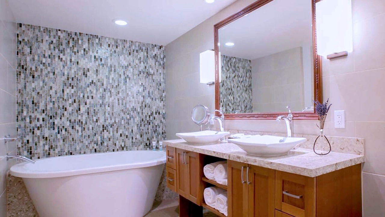 Photo of Bathroom in Kaanapali