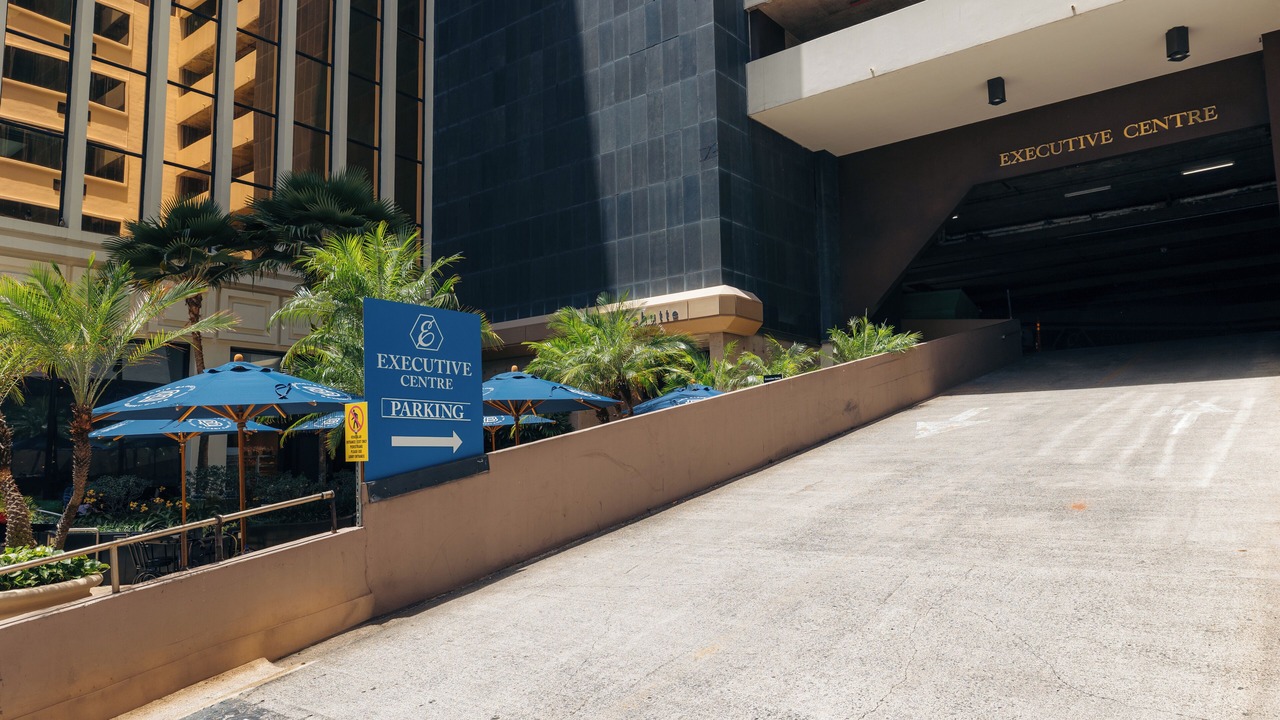 Photo of Others in Downtown Honolulu