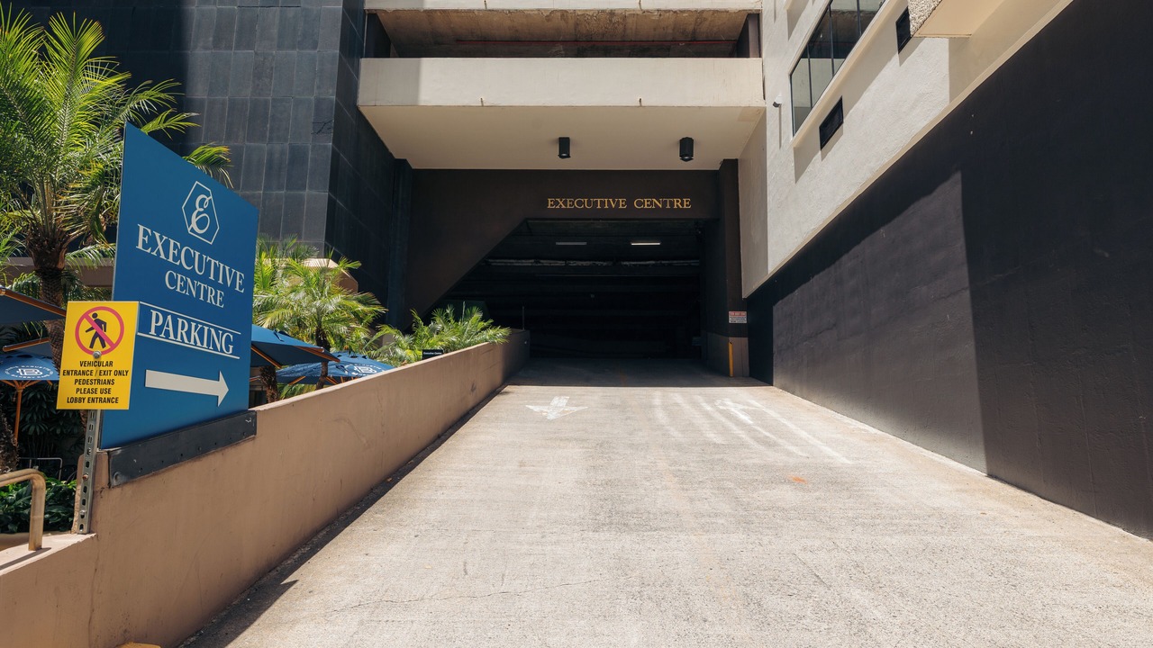 Photo of Others in Downtown Honolulu