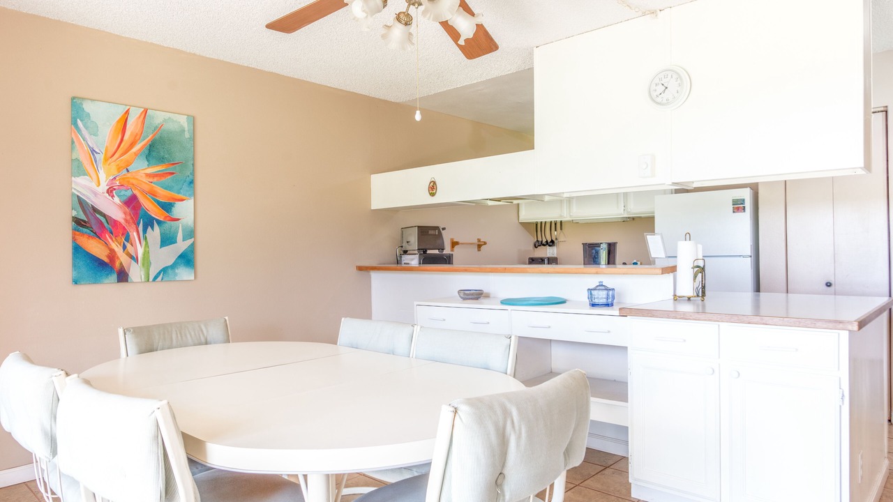 Photo of Kitchen in Kaunakakai