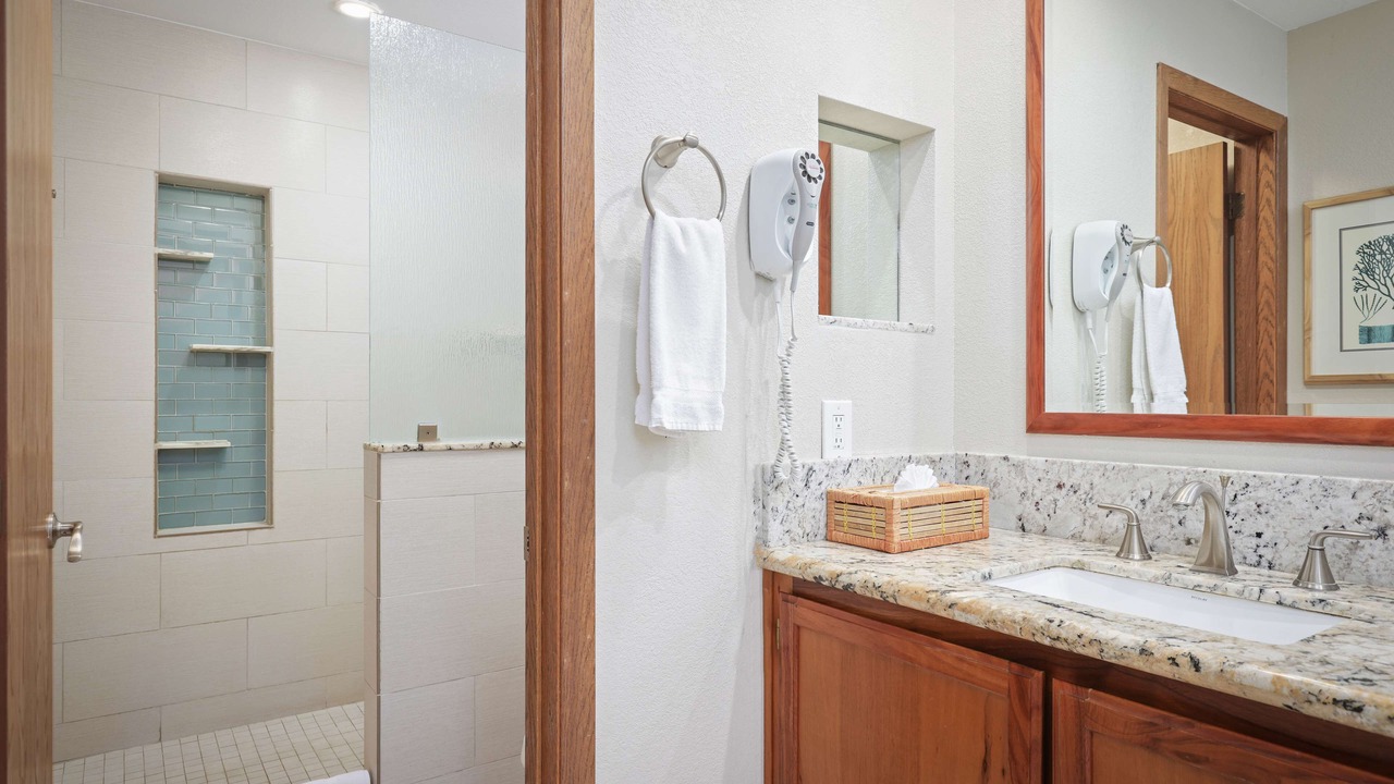 Photo of Bathroom in Kihei