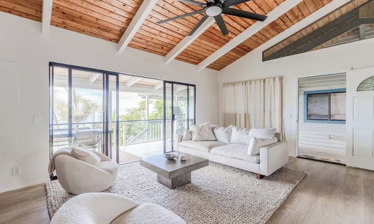 Photo of Livingroom in Kealakekua