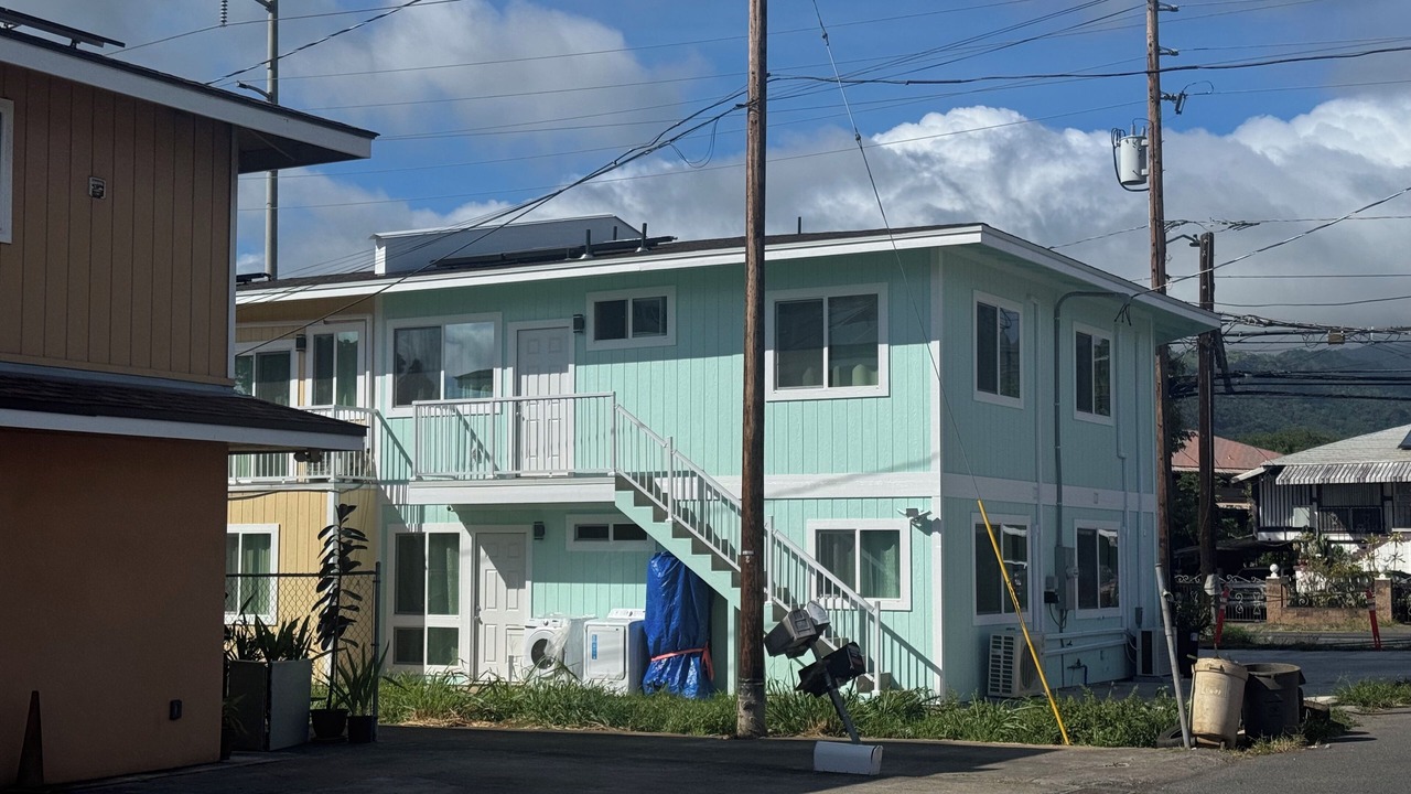 Photo of Outdoor in Kalihi Valley