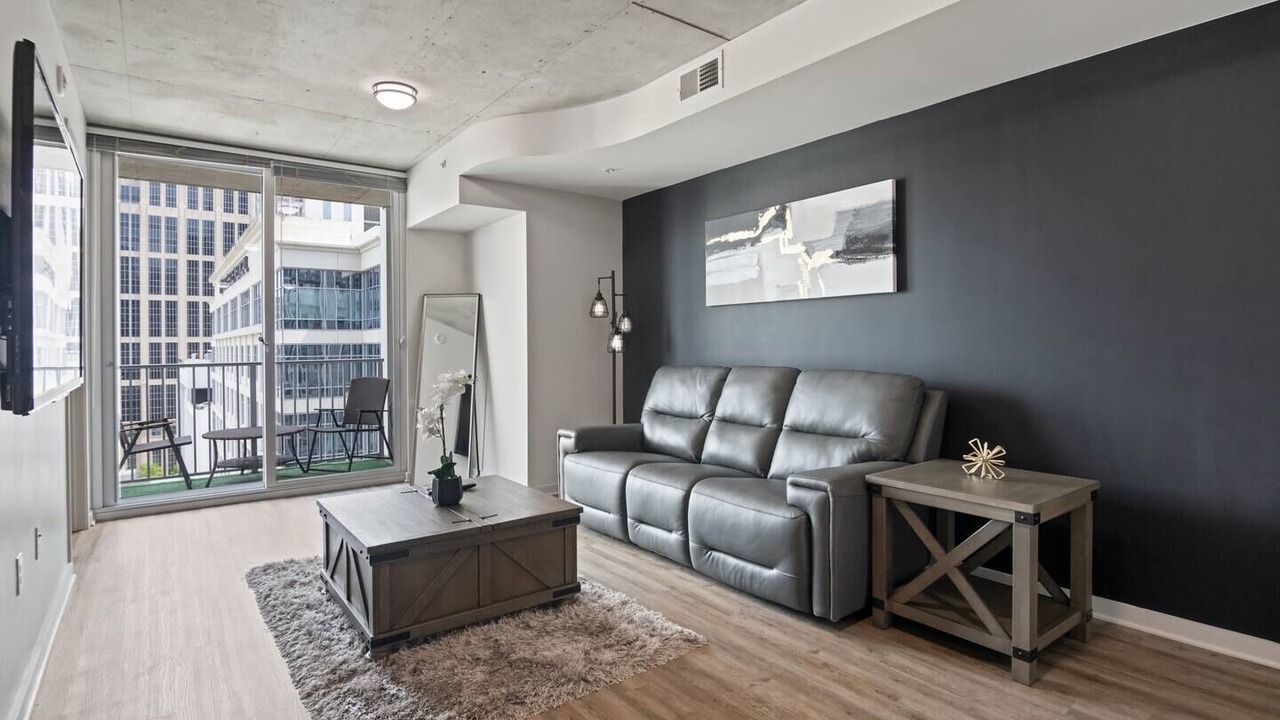Photo of Bedroom in Midtown