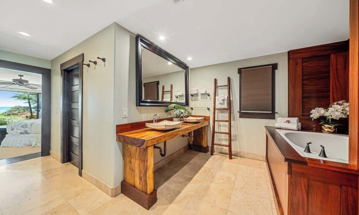Photo of Bathroom in Kihei