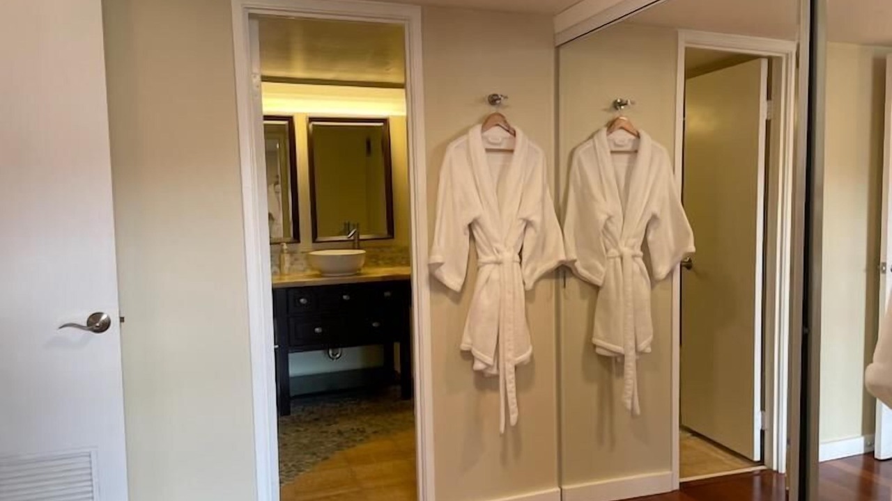 Photo of Bathroom in Makaha